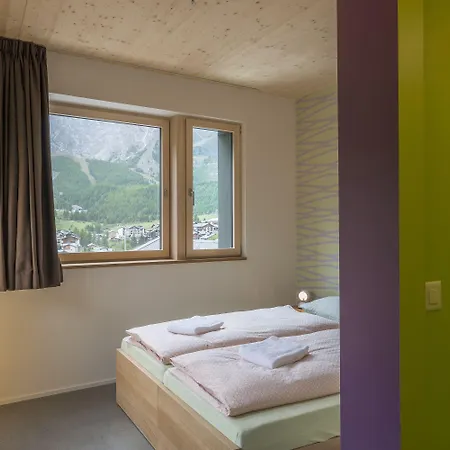 Wellnesshostel4000 Saas-Fee