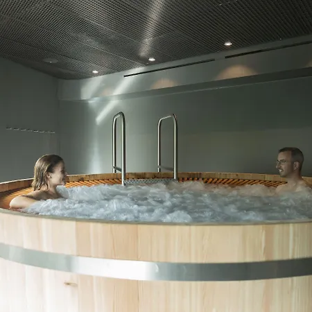 Wellnesshostel4000 Saas-Fee