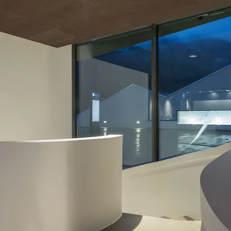 Wellnesshostel4000 Hostal