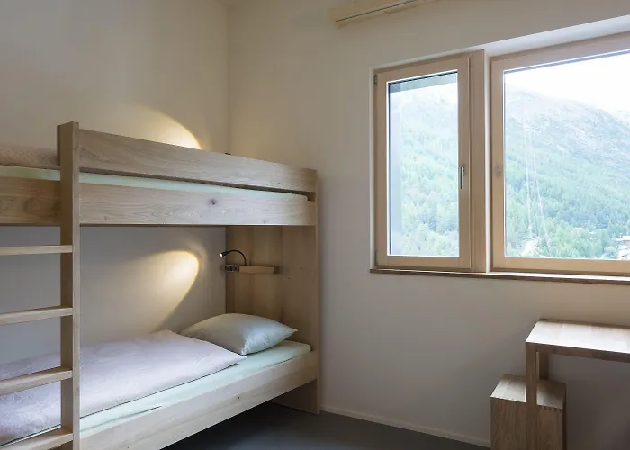 Wellnesshostel4000 * Saas-Fee