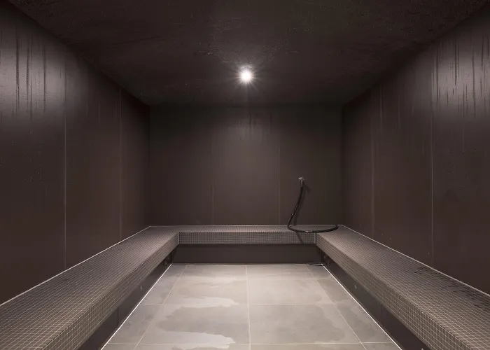 Wellnesshostel4000 *