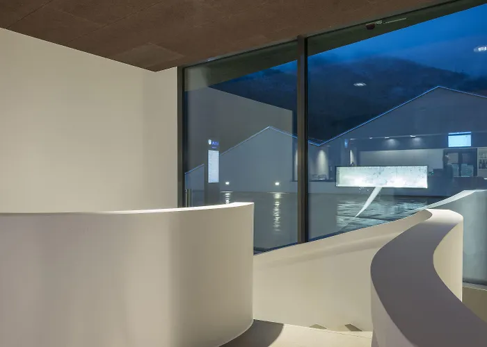 Wellnesshostel4000 Hostal