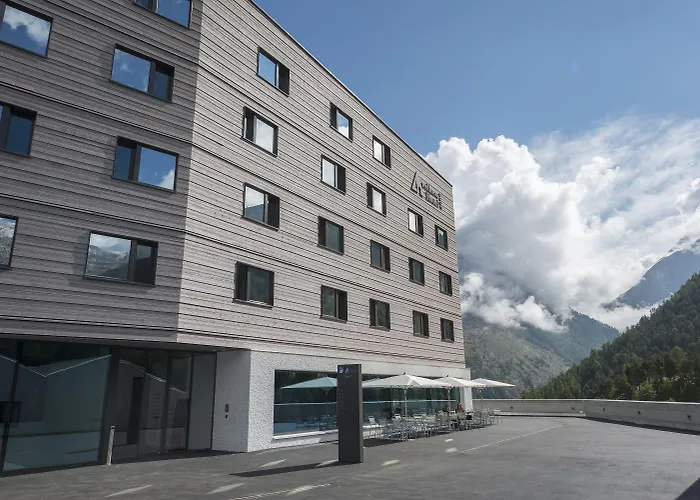 Hostal Wellnesshostel4000 *