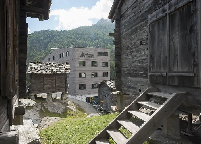 Hostal Wellnesshostel4000 Saas-Fee