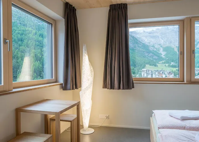 Hostal Wellnesshostel4000 Saas-Fee